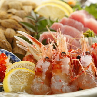 パチンコ ノア - 料理写真:仲買人直営店ならではの新鮮な魚介『刺盛り』